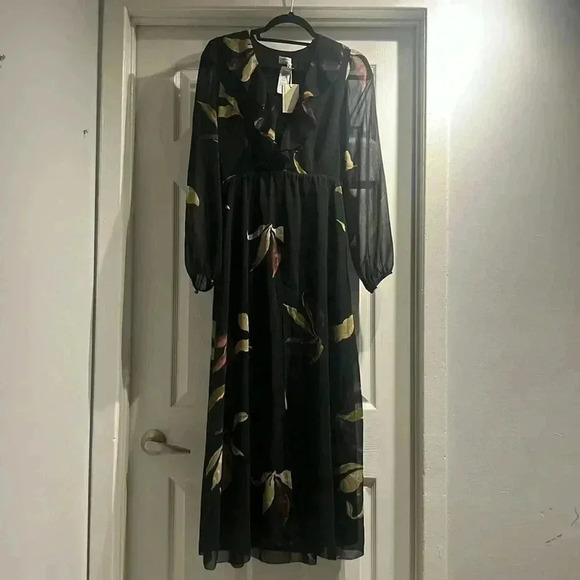 Aritzia Wilfred  Dress - Picture 7 of 13